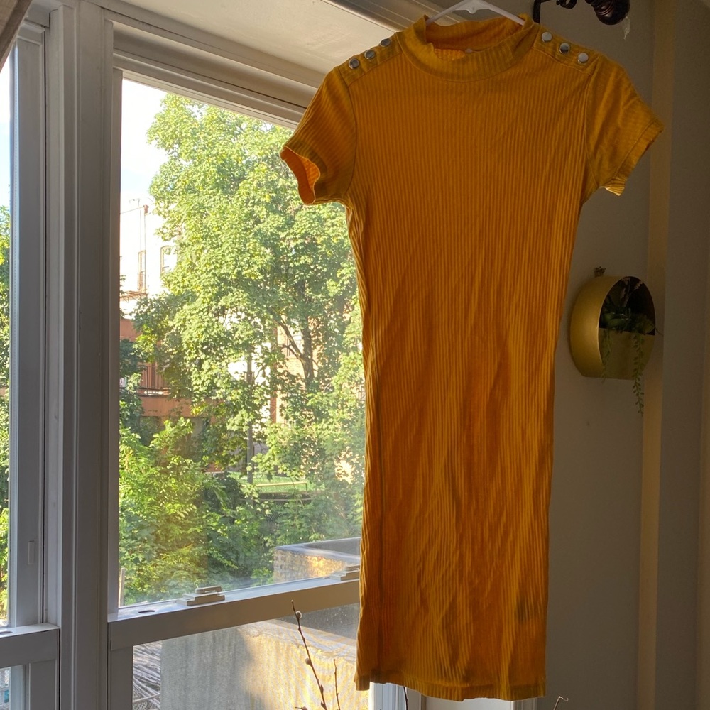 Yellow tight dress